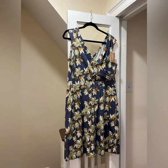 BRAND NEW Patagonia Dress with Tags On! - Picture 1 of 5